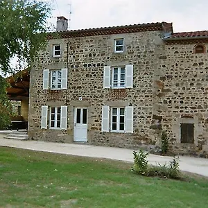 Chantacalme Hébergement de vacances Montboissier (Puy-de-Dome)